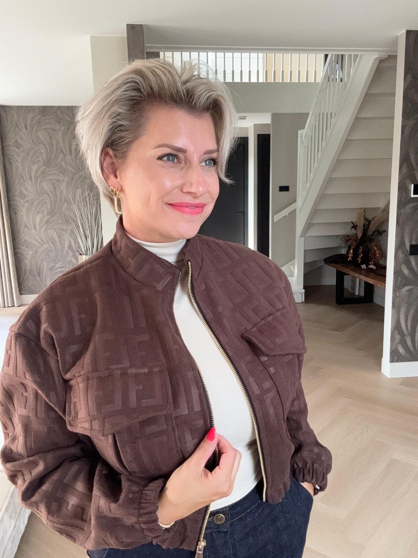 Jasje Chloè bruin