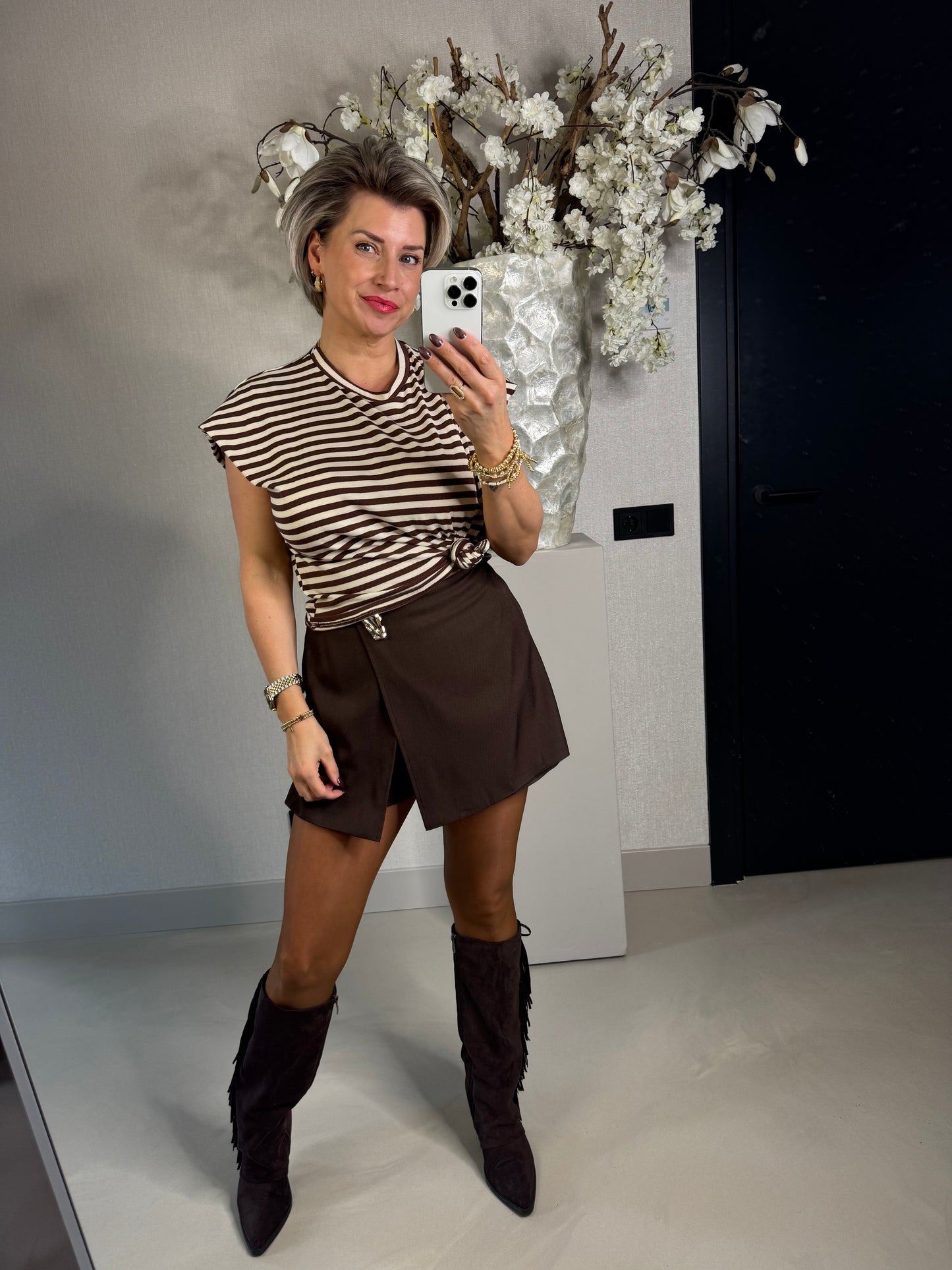 T'shirt streep bruin