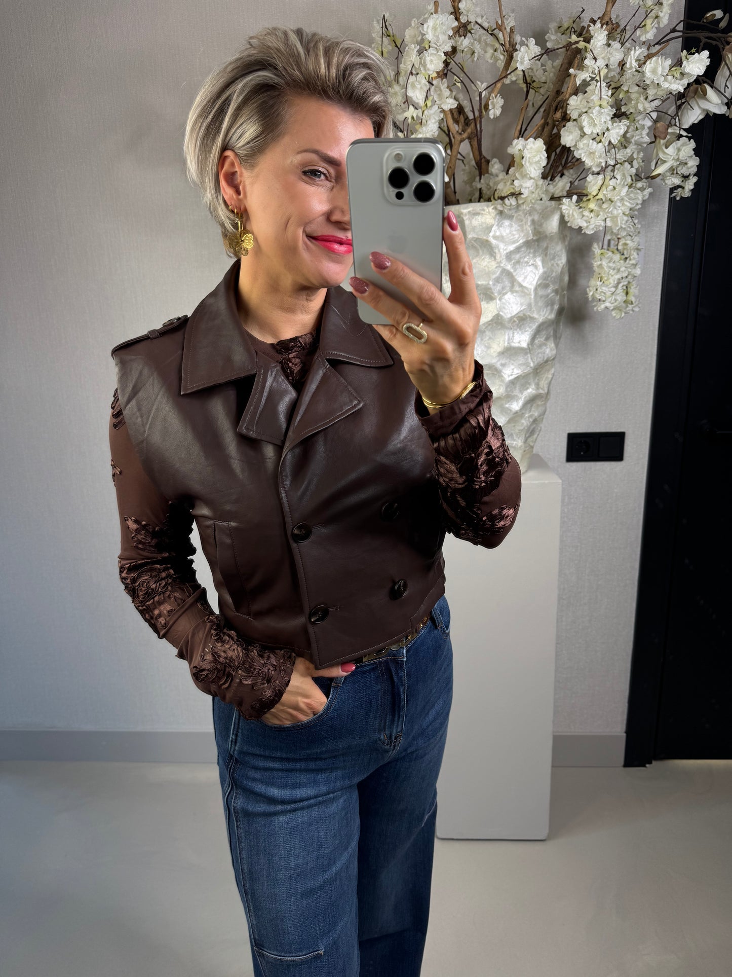 Leather gilet bruin