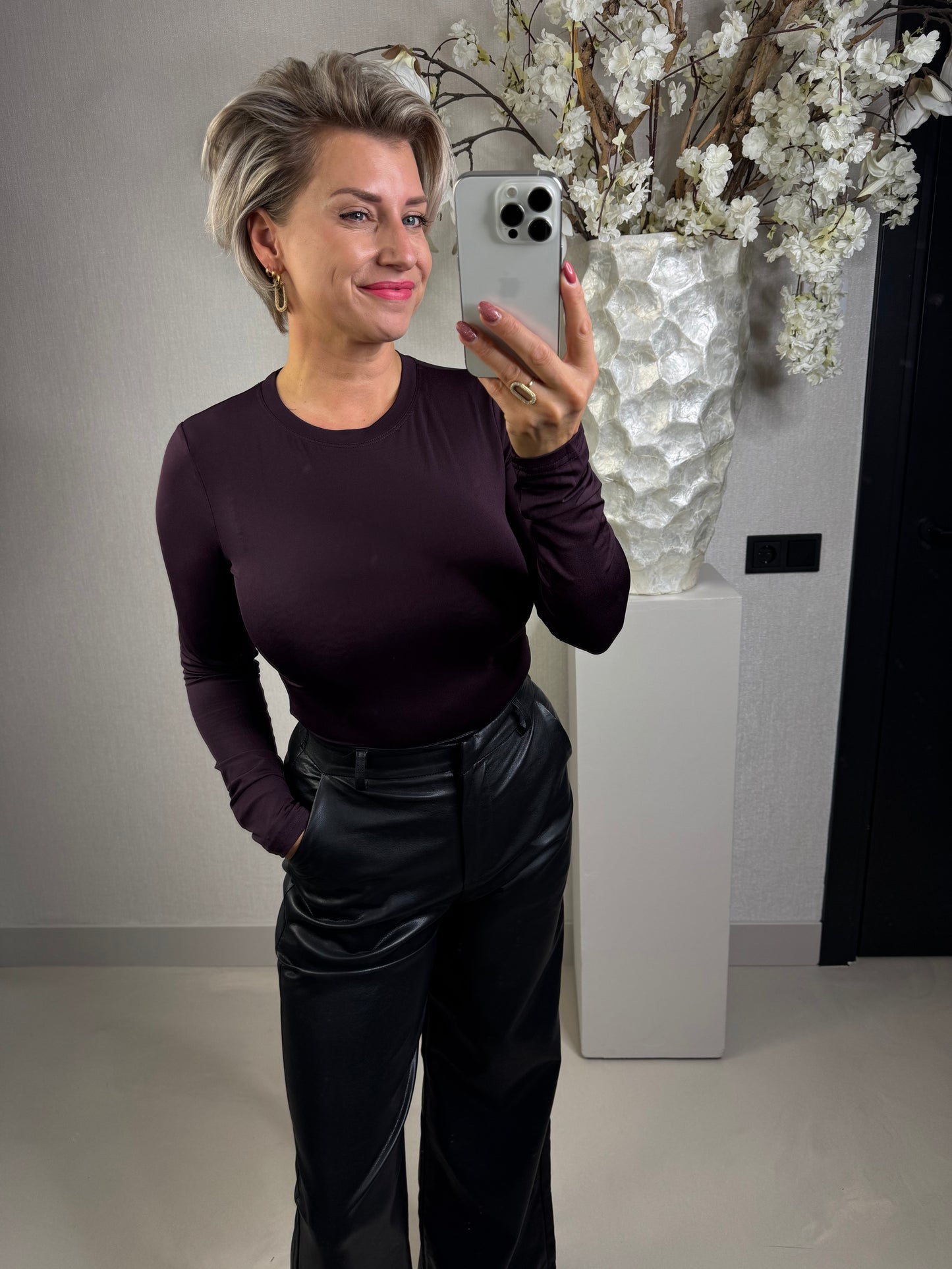 Body top aubergine