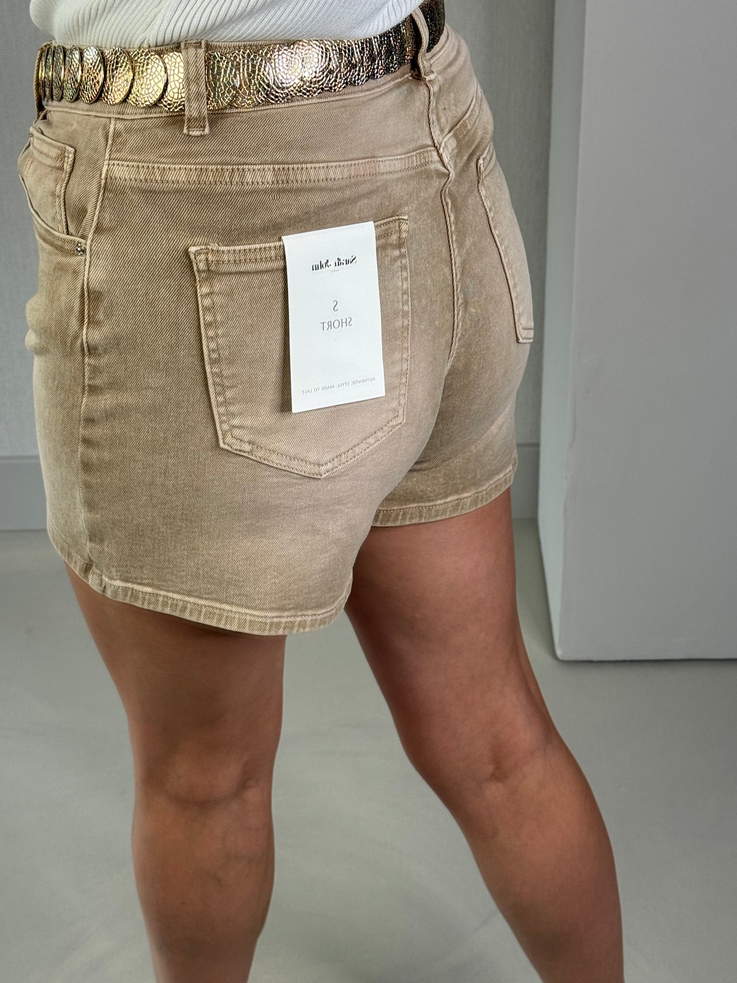 Jeans short beige Sara John
