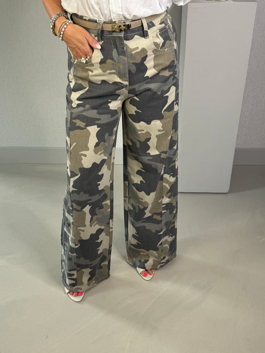 Jeans army print Queen Hearts