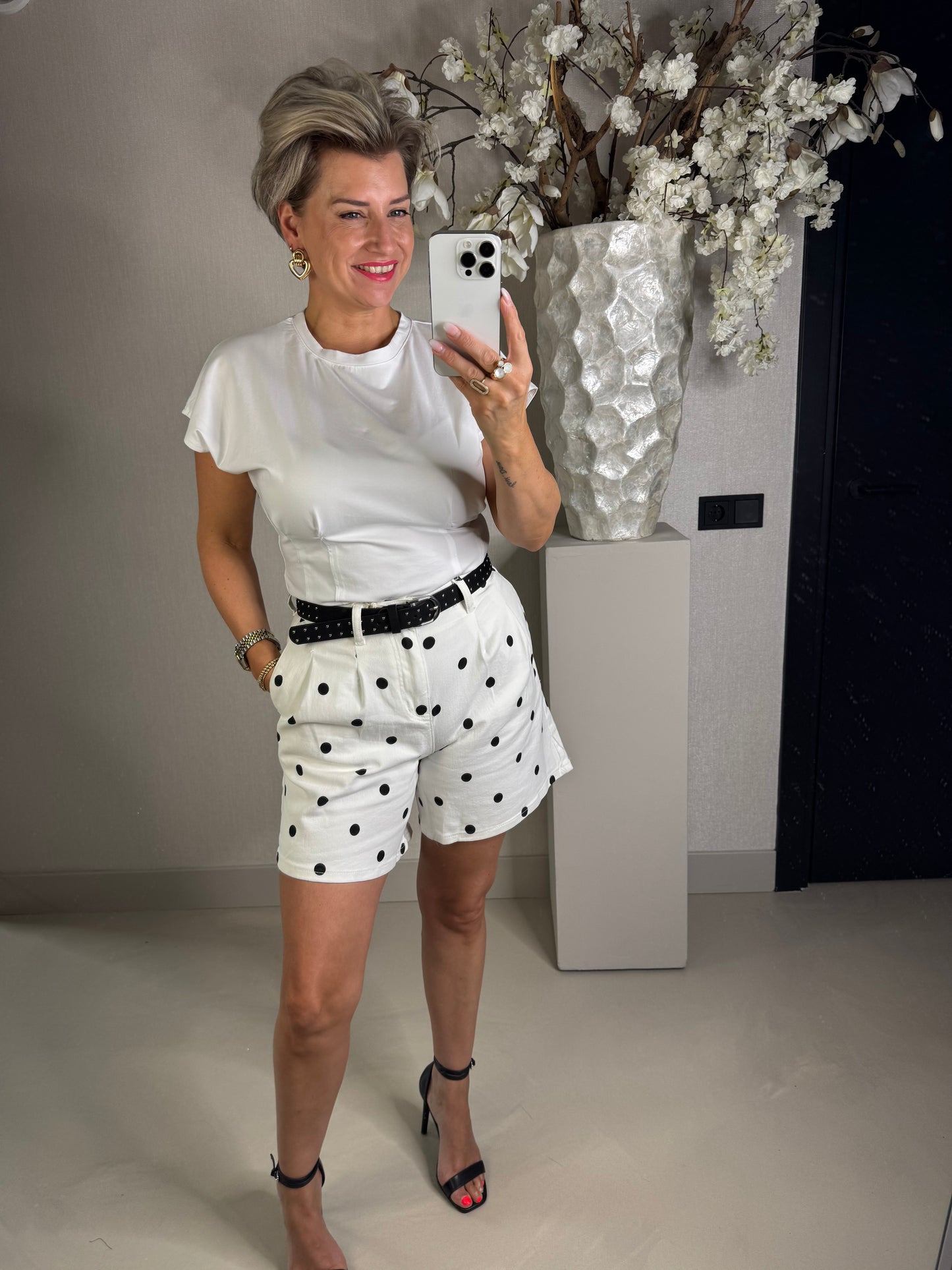 Short polka dot