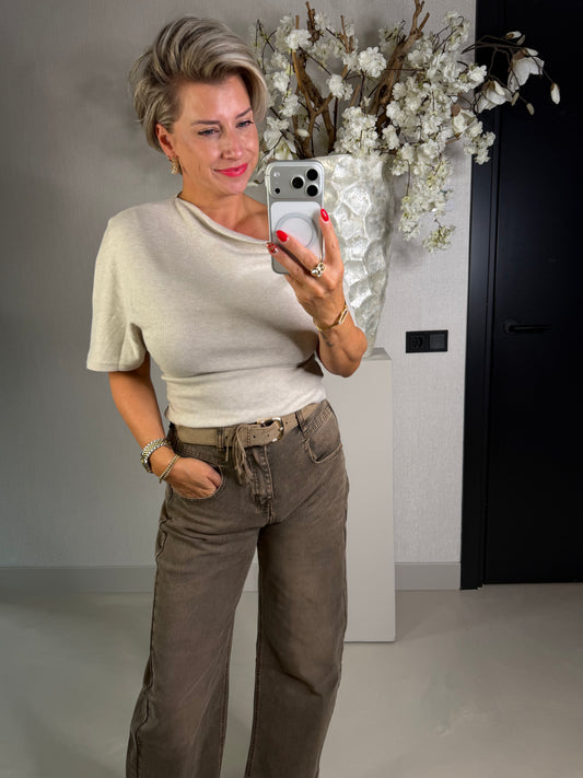 Top off shoulder beige
