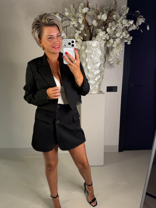 Blazer cropped zwart kant