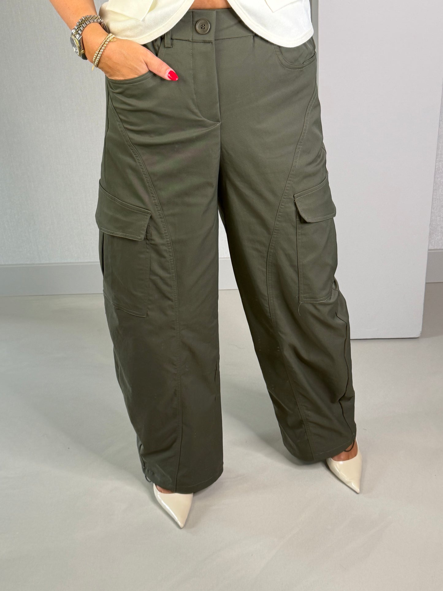 Cargo broek Ambika army green