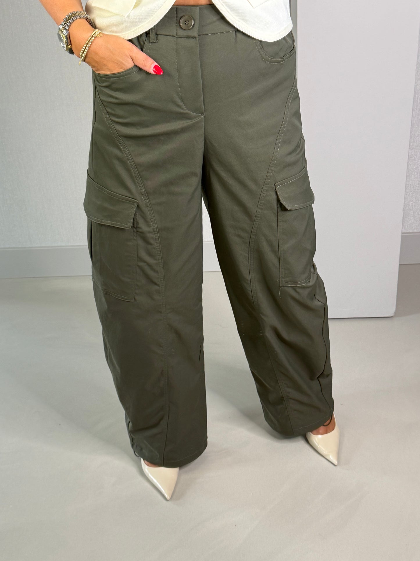 Cargo broek Ambika army green