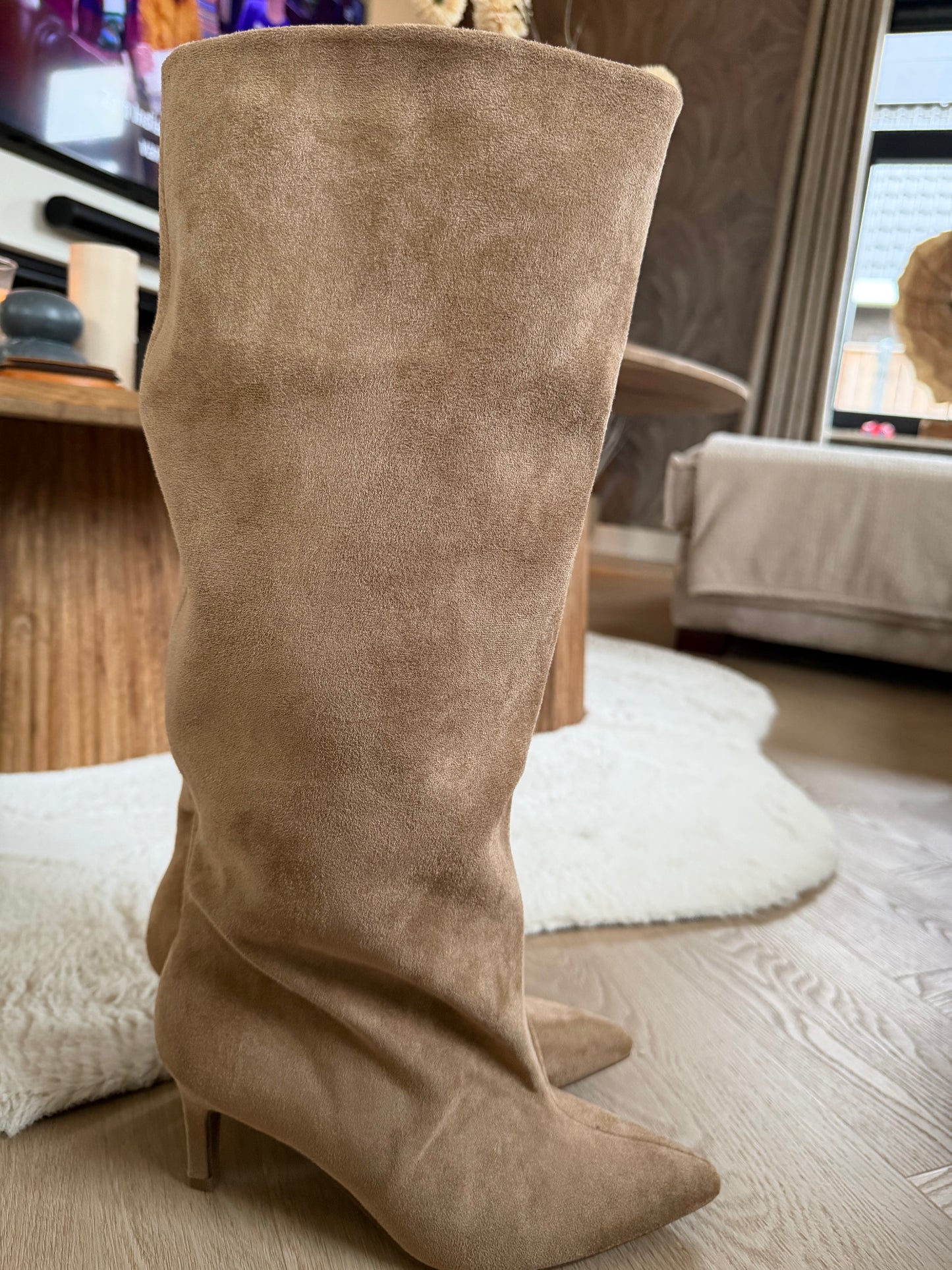 Laarzen suède look beige