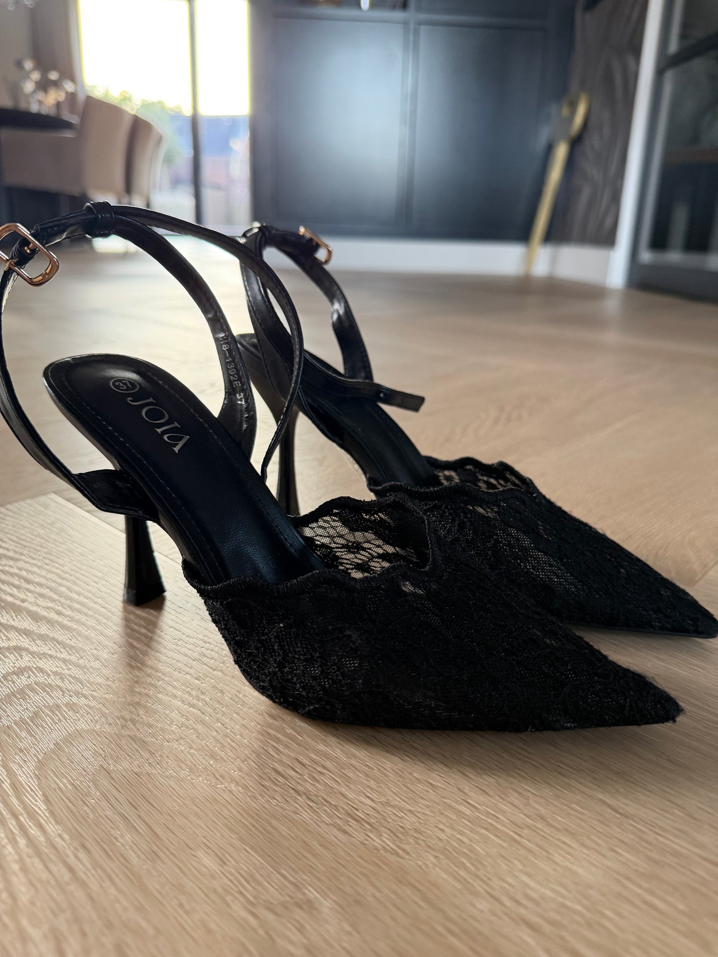 Pumps lace zwart