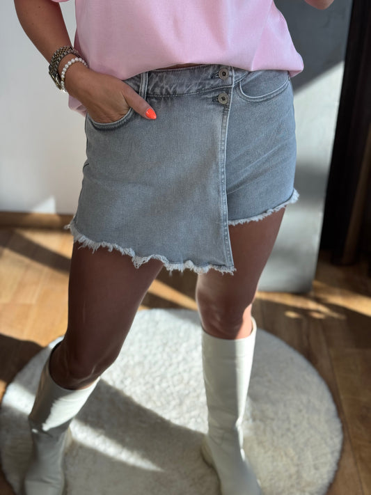 Jeans short hello miss
