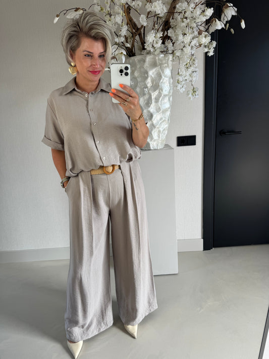 Twee delige set riem en sjaal