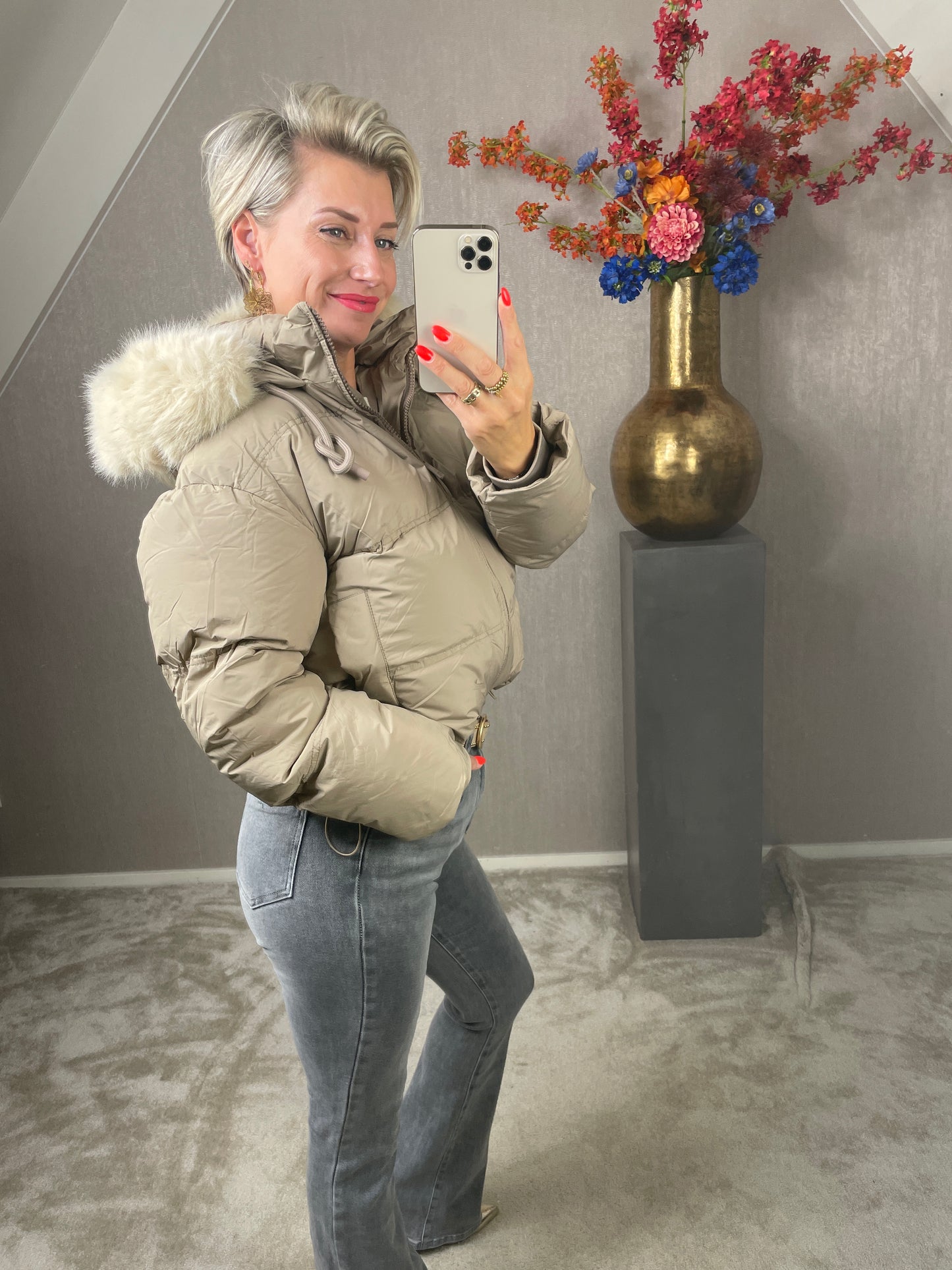 Puffer jacket taupe