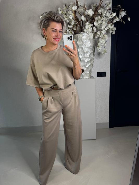 Comfy set taupe lang