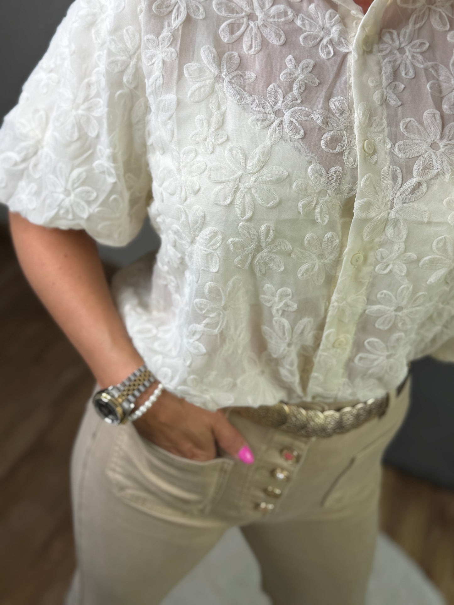 Blouse flower off white