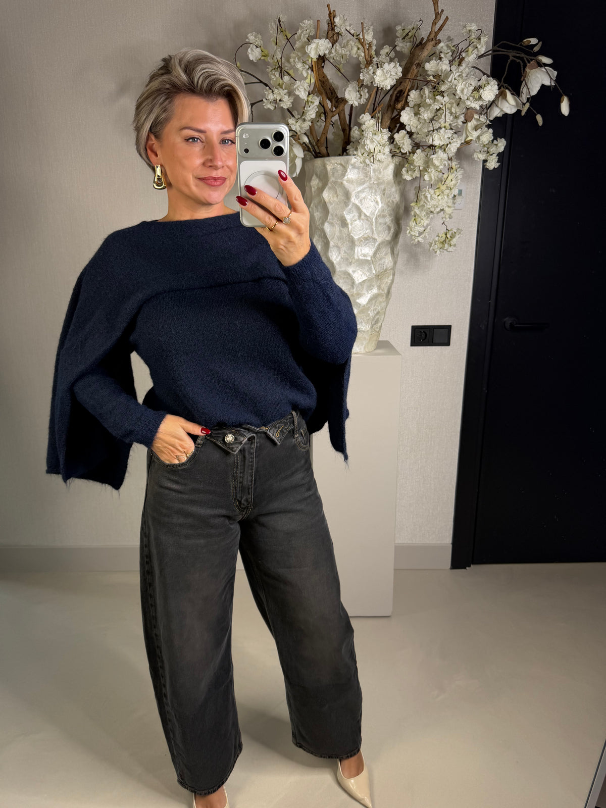 Trui blauw cape detail