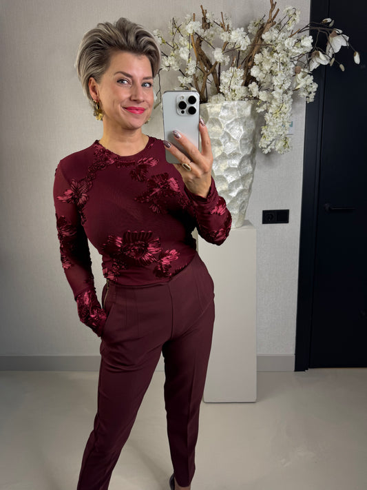 Mesh top flower bordeaux