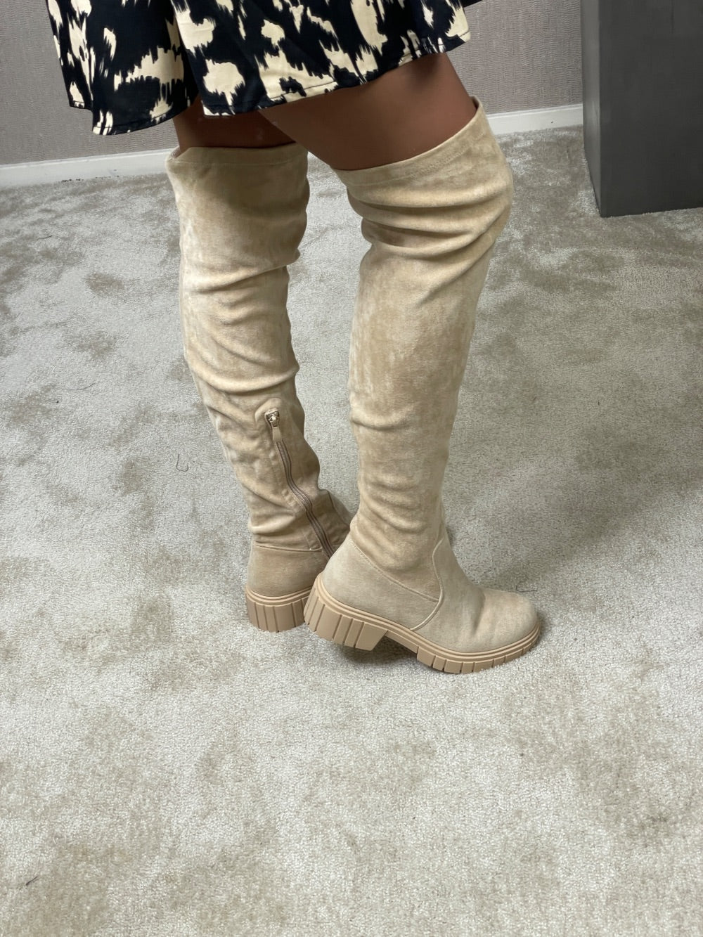 Overknee suede beige Maya